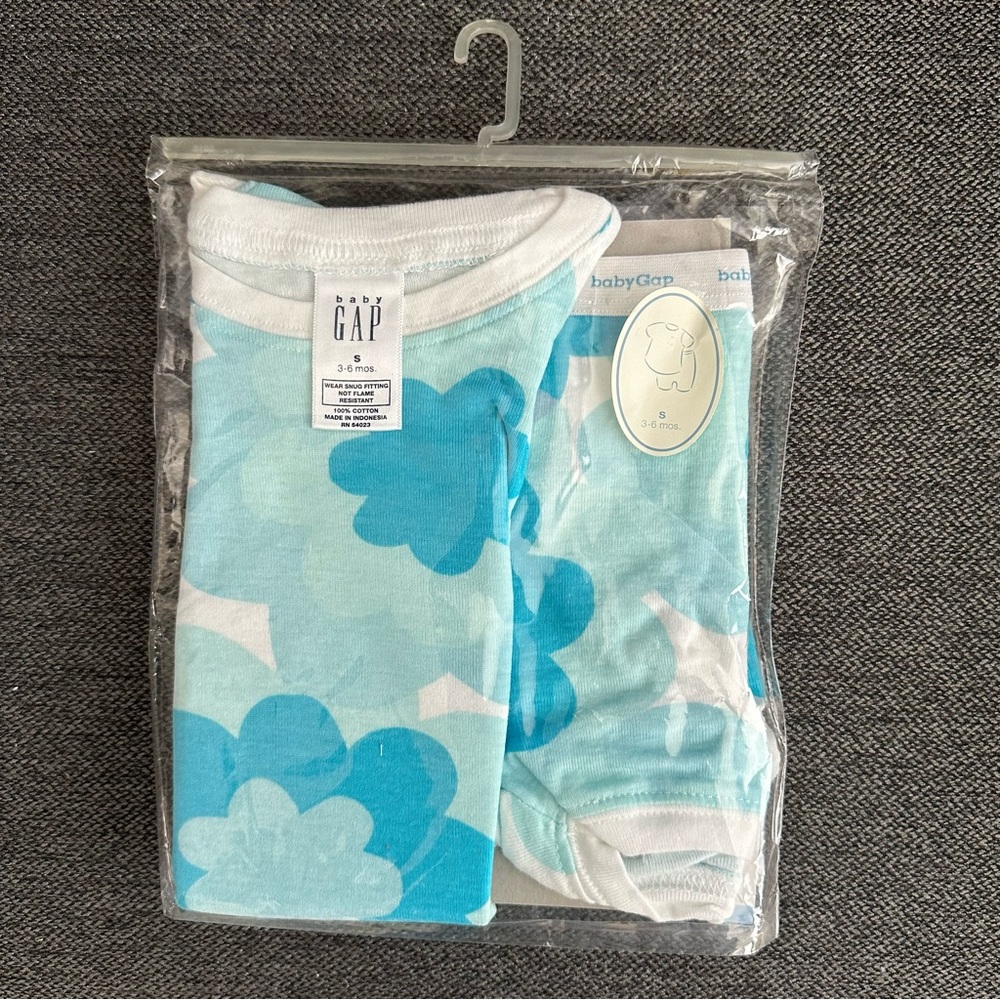 Baby Gap 2-Piece Pjs